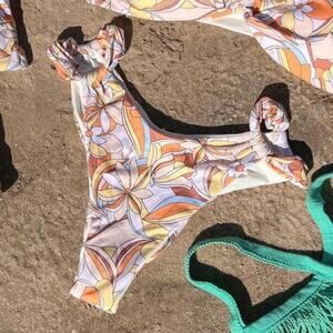 L*Space Revolve‎ Bikini Bottom NEW